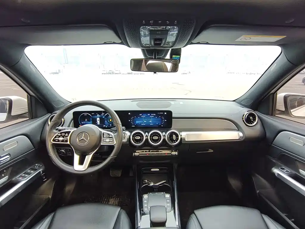 Mercedes-Benz GLB 2021 GLB 180 Fashion Model купить на сайте DeffCars