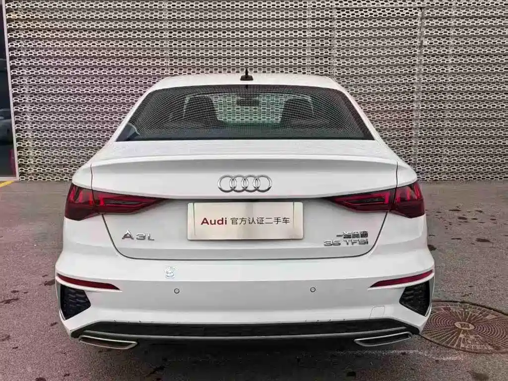 Audi A3 2024 A3L Limousine 35 TFSI Fashionable and Sporty купить на сайте DeffCars