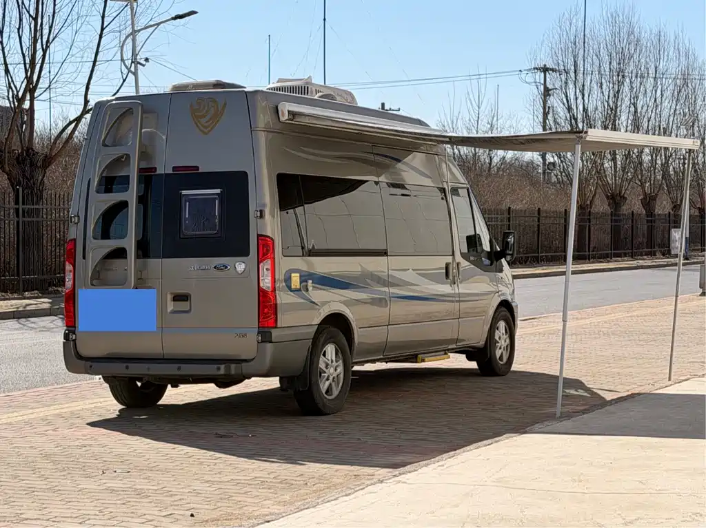 New generation Transit 2016 2.2T long-axle 6-seater high-roof multi-purpose vehicle купить на сайте DeffCars