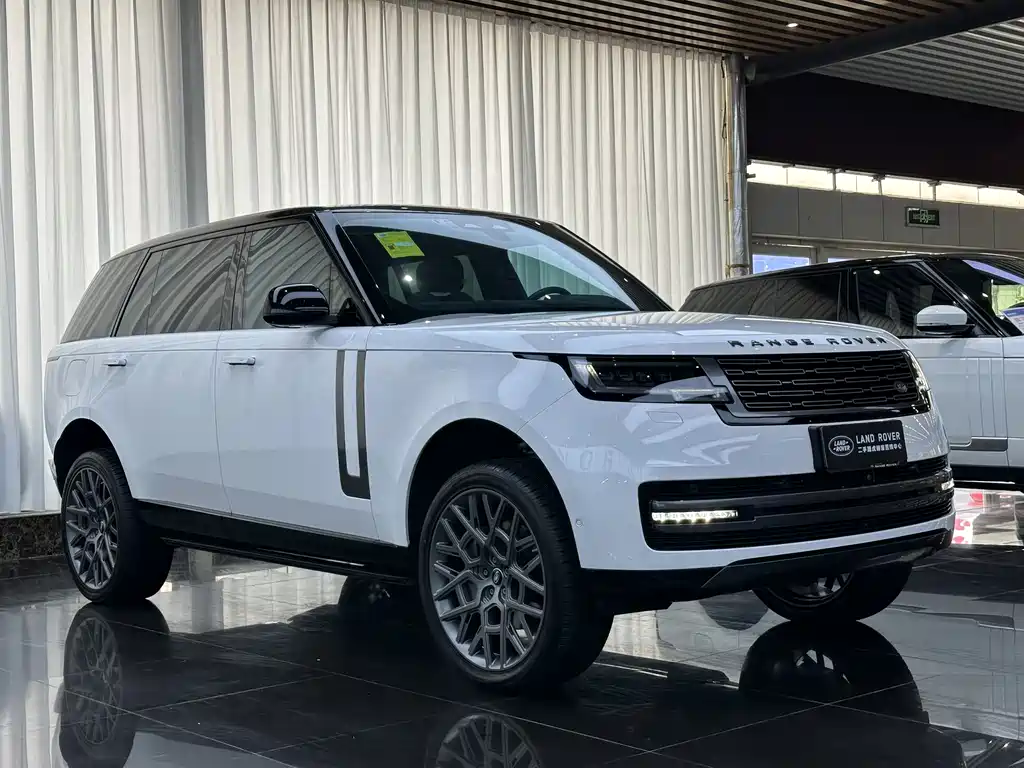 Range Rover 2023 3.0 L6 400PS Seven-seater Extended Edition купить на сайте DeffCars