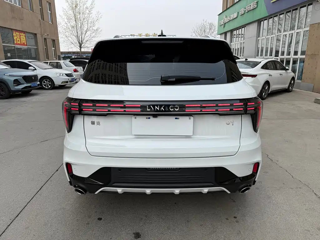 Lynk & Co 01 2024 2.0TD 2WD Global Pro купить на сайте DeffCars