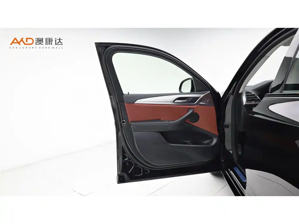 BMW X4/25i/2.0T/22 models/xDrive M sports package купить на сайте DeffCars