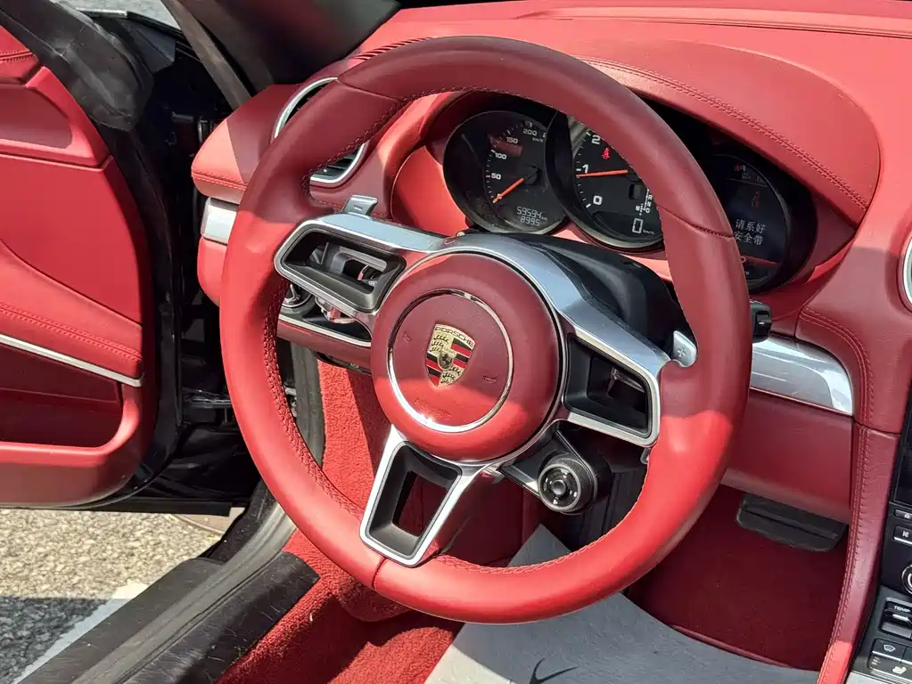 Porsche 718 2016 Boxster 2.0T купить на сайте DeffCars