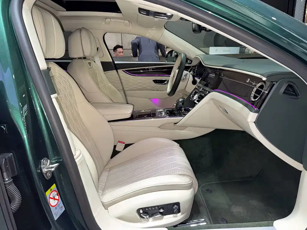 Flying Spur 2020 6.0T W12 Standard Edition купить на сайте DeffCars