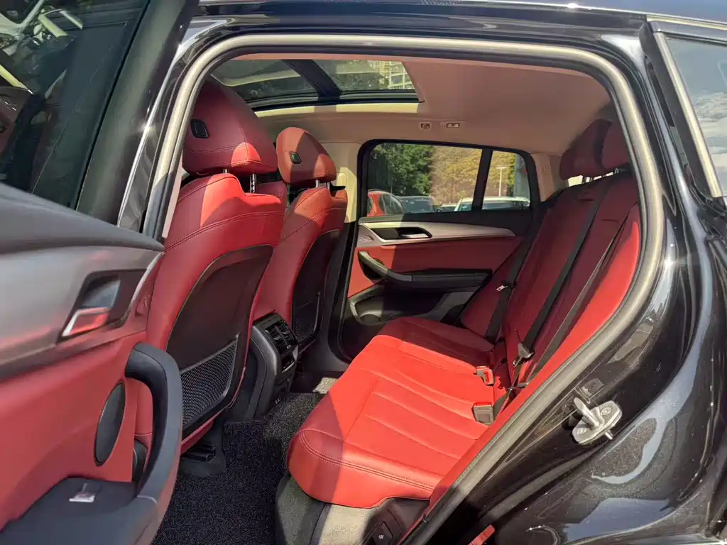 BMW X4 2022 xDrive 25i M Sports Package купить на сайте DeffCars