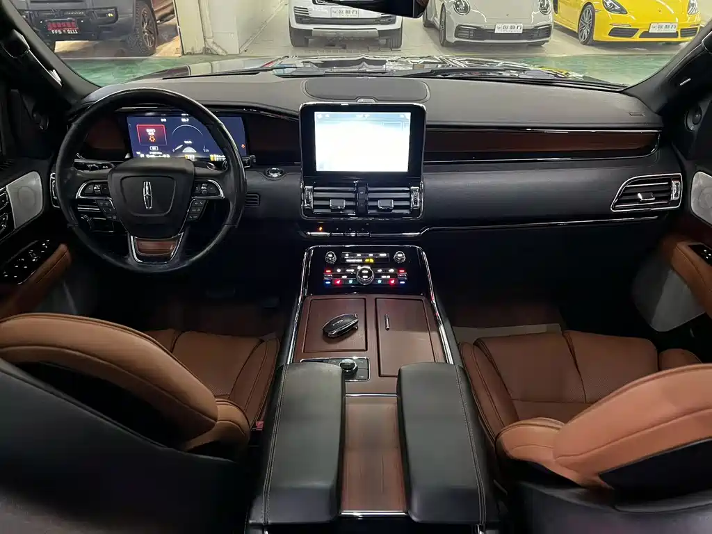 Navigator 2019 3.5T Honor Edition National VI купить на сайте DeffCars