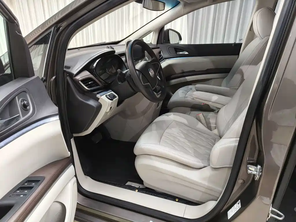 Buick GL8 2022 Land Business Class 652T Comfort купить на сайте DeffCars