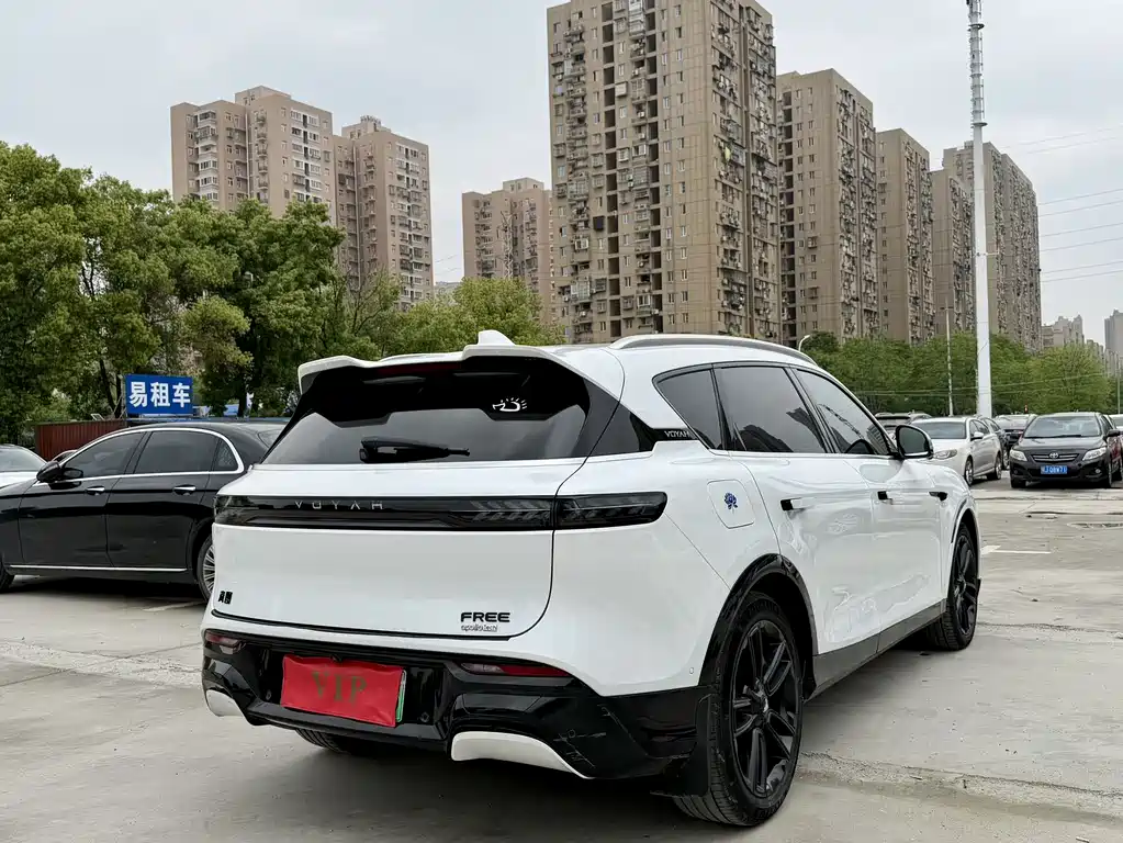 Lantu FREE 2024 ultra-long battery life smart driving version купить на сайте DeffCars