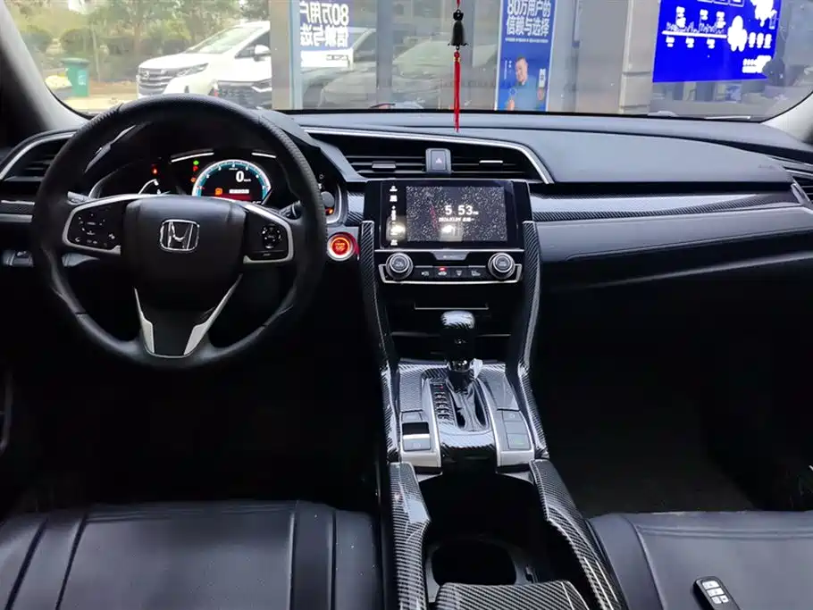 Civic 2019 220TURBO CVT Dynamic Edition National VI купить на сайте DeffCars