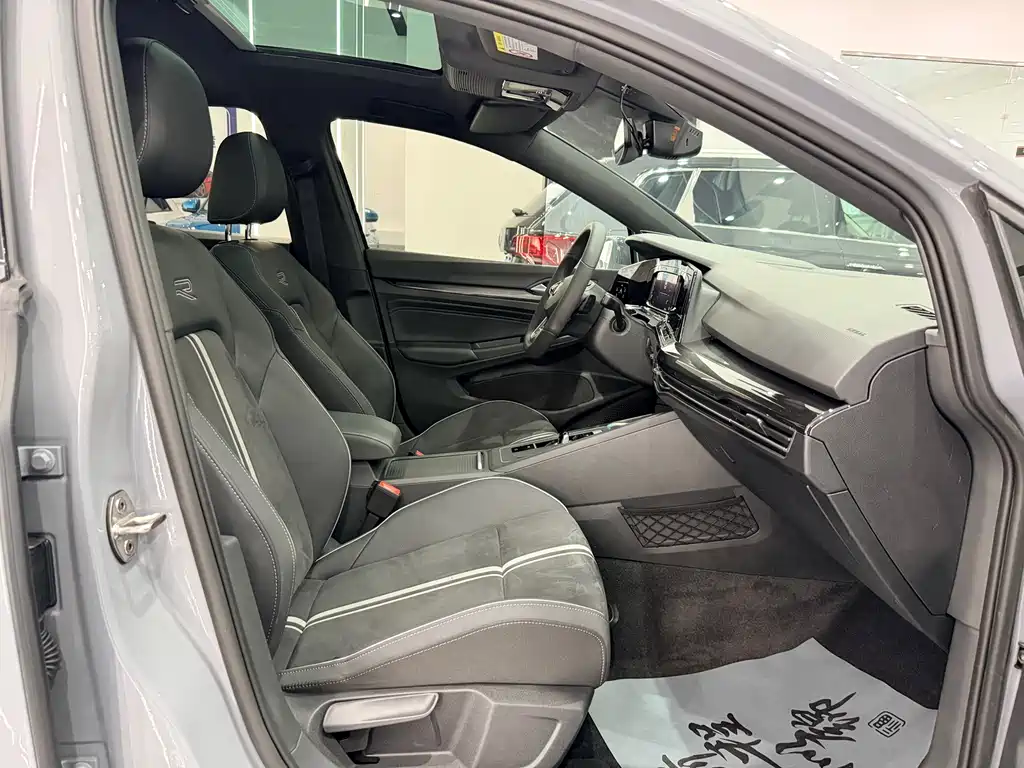Golf 2021 280TSI DSG R-Line купить на сайте DeffCars