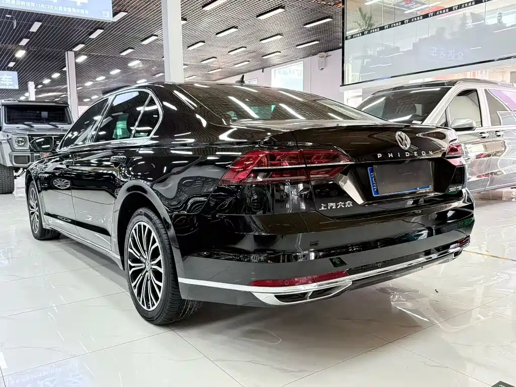 Huiang 2018 facelift 380TSI two-wheel drive business version купить на сайте DeffCars