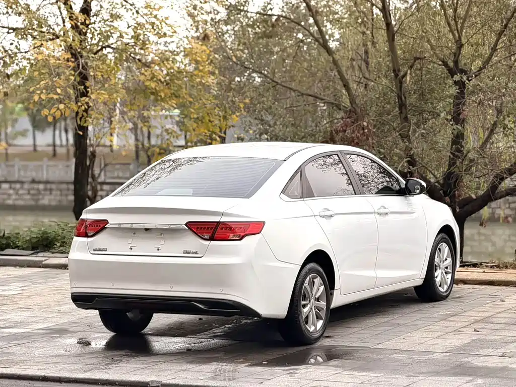 Emgrand GL 2020 1.4T CVT luxury model купить на сайте DeffCars