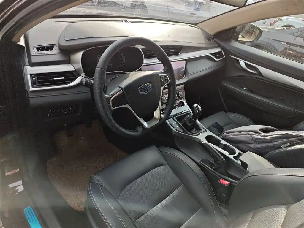 Emgrand 2018 1.5L manual upward Internet version купить на сайте DeffCars