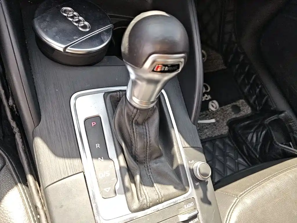 Audi A3 2014 Limousine 35 TFSI automatic comfort type купить на сайте DeffCars