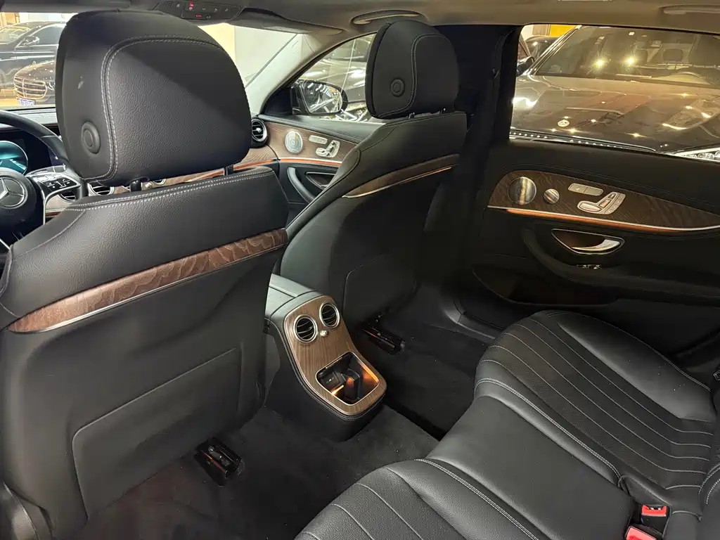 Mercedes-Benz E-Class 2021 E 300 L Luxury Model купить на сайте DeffCars