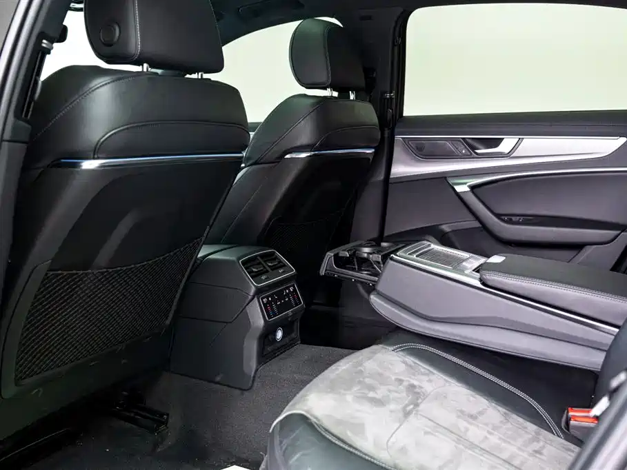 Audi A6L 2022 45 TFSI Premium Dynamic Model купить на сайте DeffCars