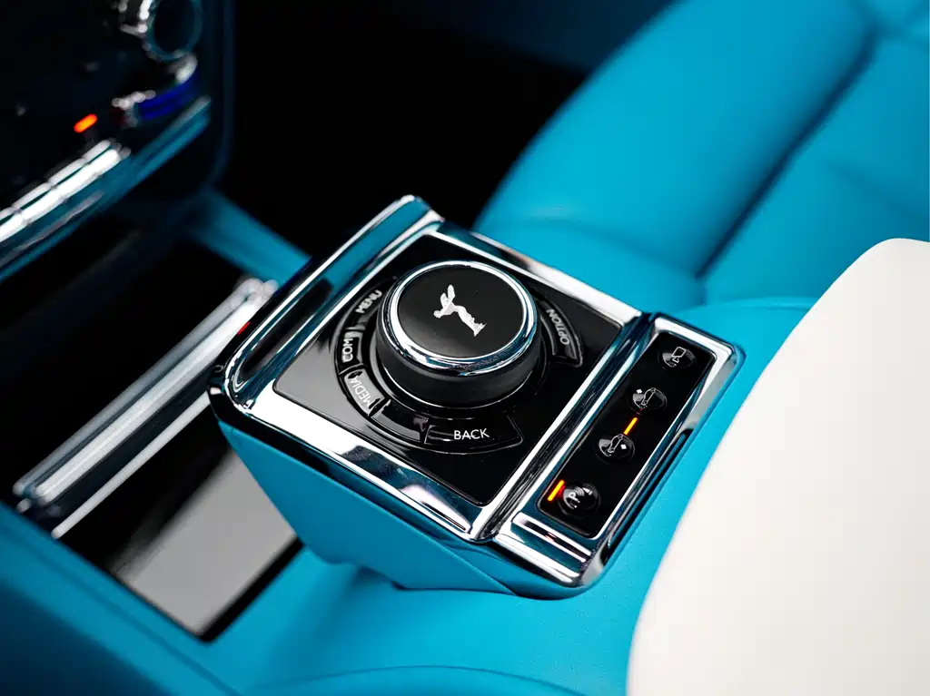 Phantom 2018 6.7T long wheelbase version купить на сайте DeffCars