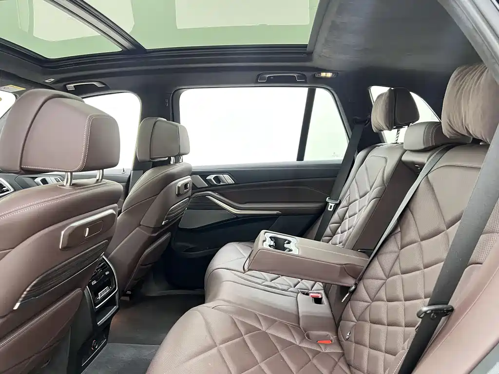 BMW X5 2025 xDrive 40Li M Sports Night Package купить на сайте DeffCars