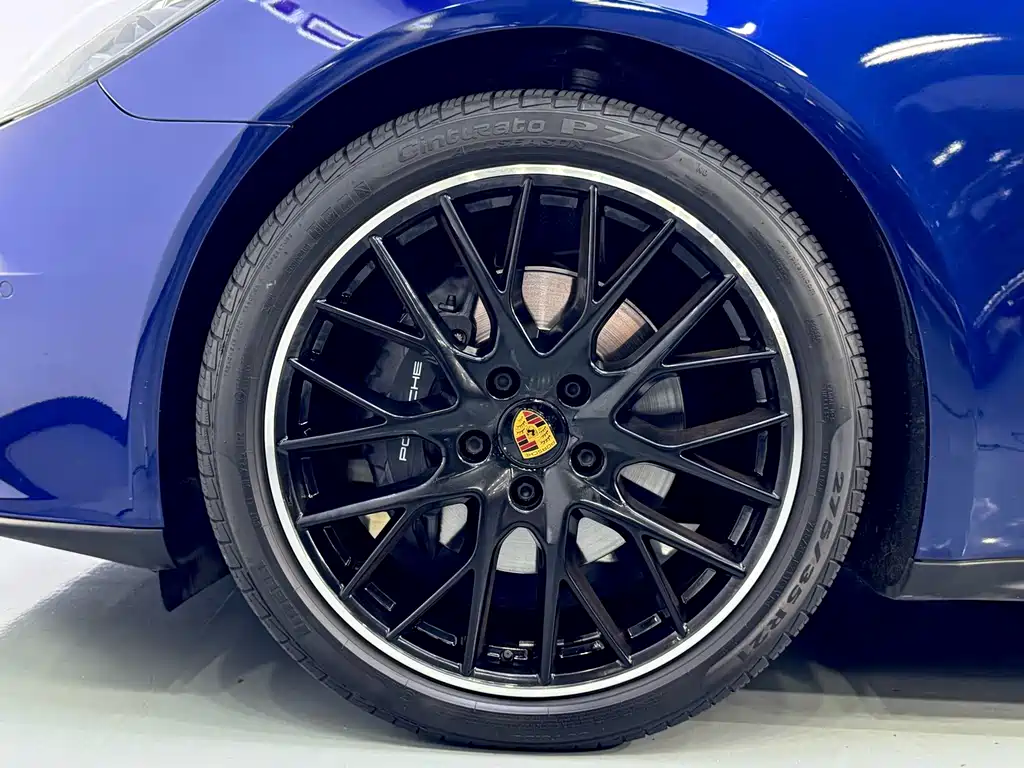 Panamera 2022 Panamera Executive Extended Platinum Edition 2.9T купить на сайте DeffCars
