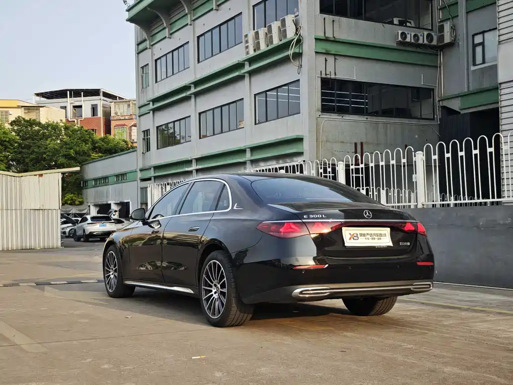 Mercedes-Benz E-Class 2025 E 300 L Luxury Model купить на сайте DeffCars