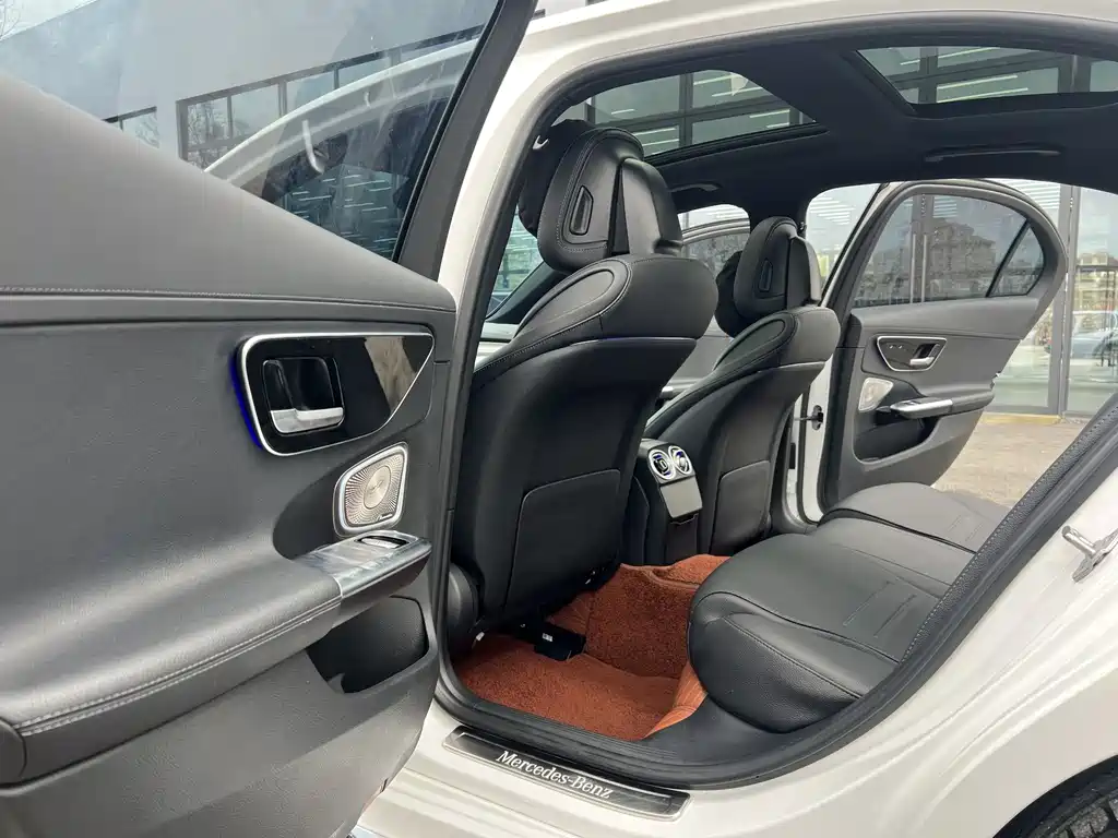 Mercedes-Benz C-Class New Energy 2024 C 350 eL купить на сайте DeffCars