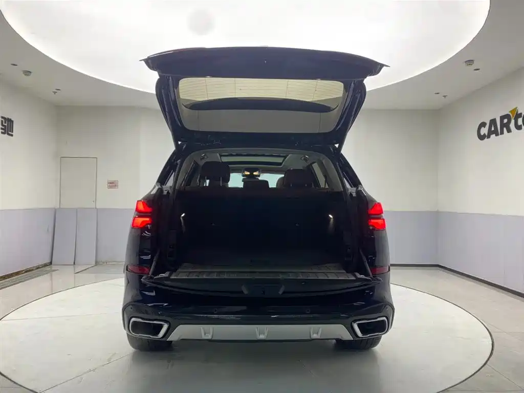 BMW X5 2023 xDrive 30Li M Sports Package купить на сайте DeffCars