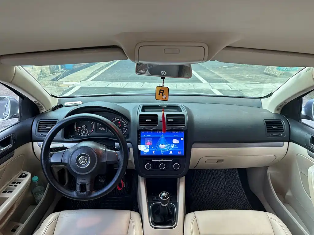 Sagitar 2011 1.6L manual fashion model купить на сайте DeffCars