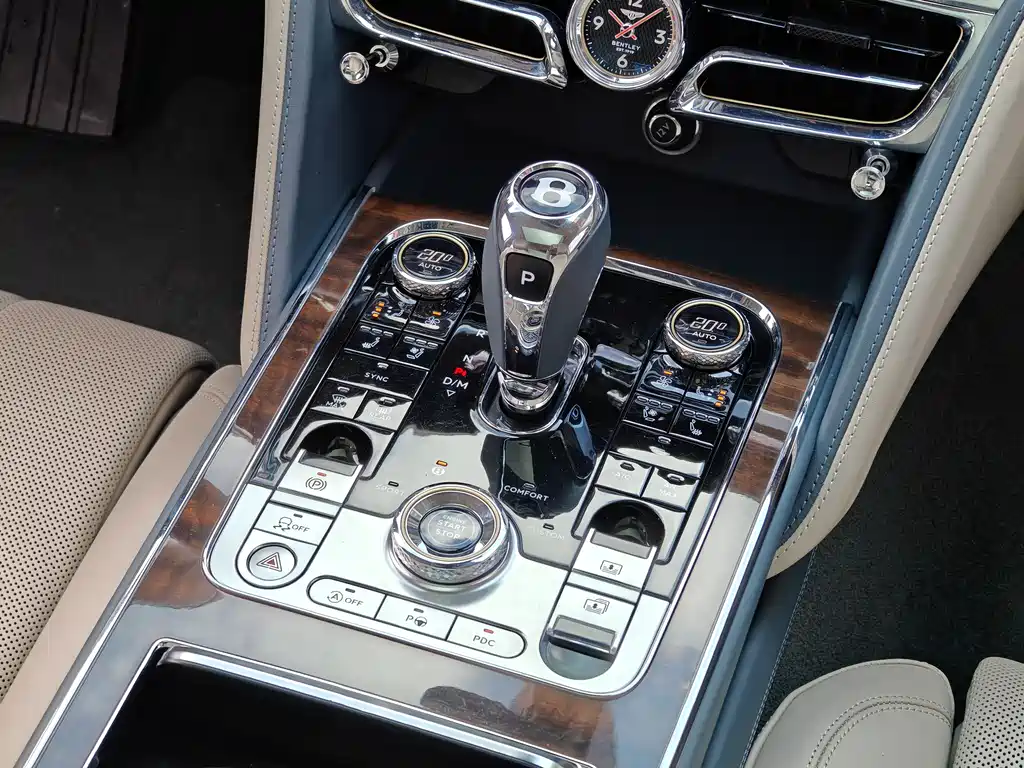 Flying Spur 2020 6.0T W12 Standard Edition купить на сайте DeffCars