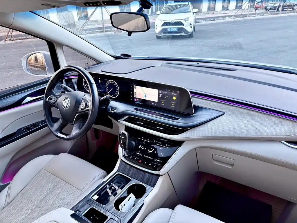 Buick GL8 2023 ES Lu Zun Exclusive Model купить на сайте DeffCars