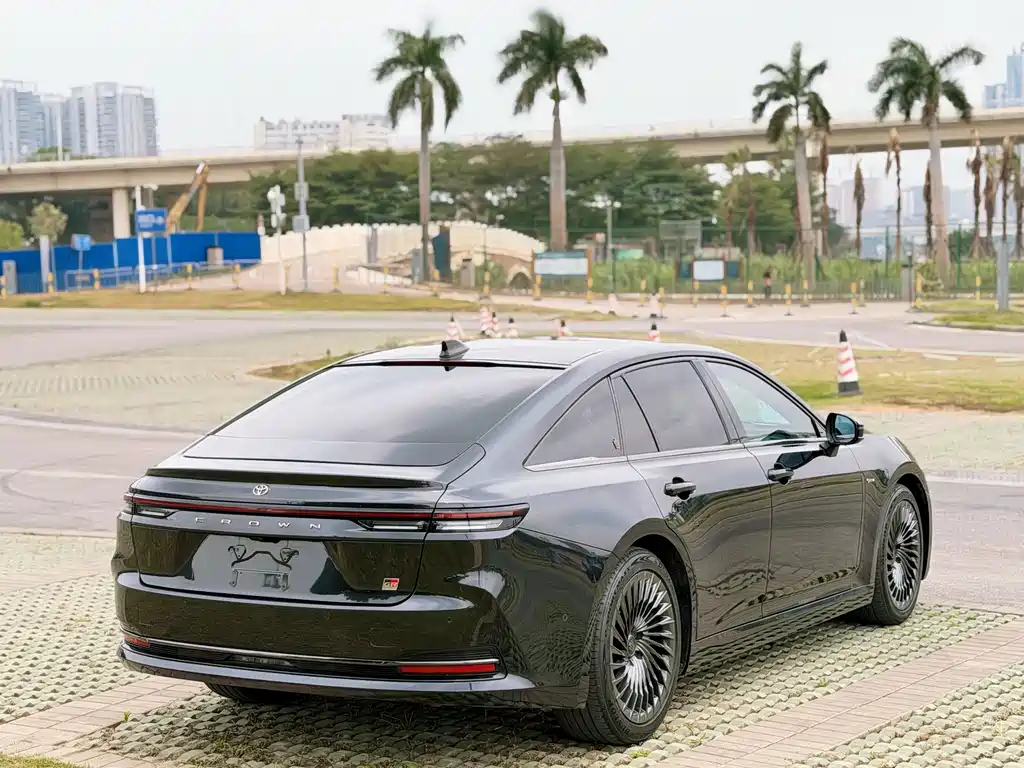 Crown Imports 2024 2.5L Supreme Edition купить на сайте DeffCars
