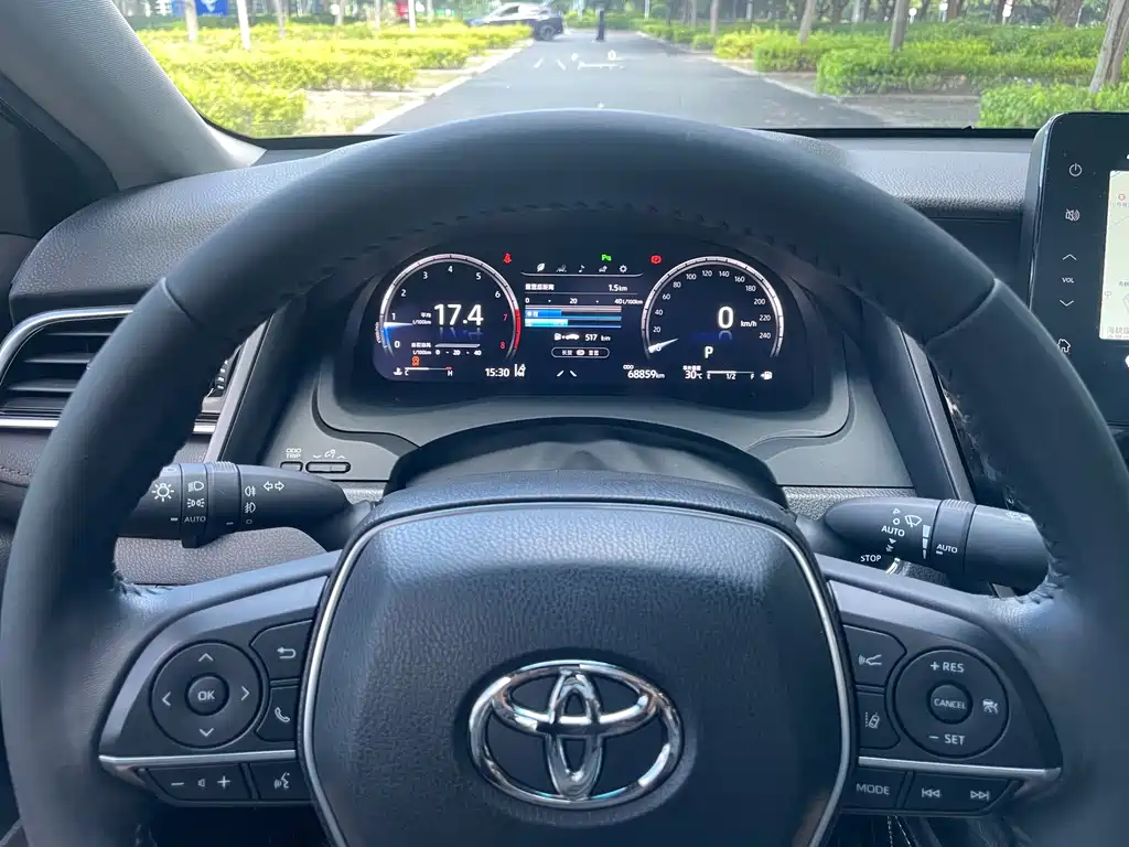 Camry 2021 2.5G Deluxe Edition купить на сайте DeffCars