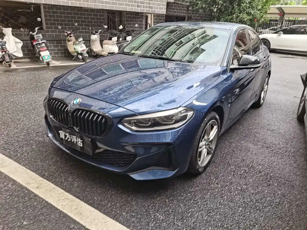 BMW 1 Series 2022 120i M Sports Night Edition купить на сайте DeffCars