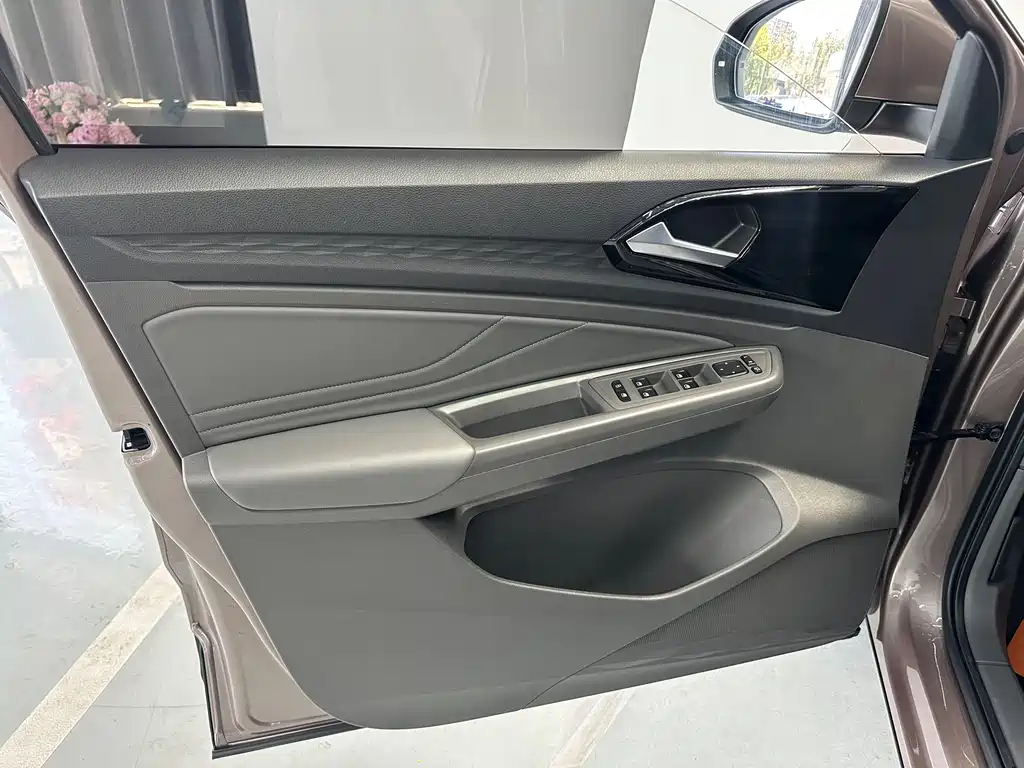 Jetta VS7 2021 1.4T Automatic Enjoy Edition купить на сайте DeffCars