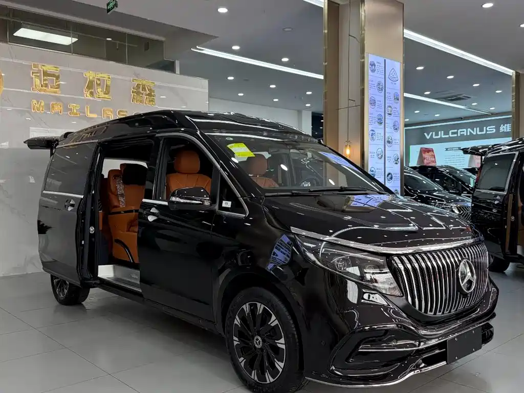Rhine Traveler 2025 2.0T Polaris купить на сайте DeffCars