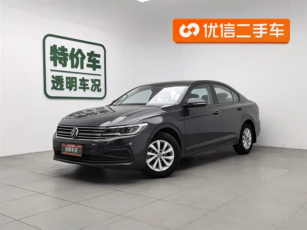 Bora 2021 1.5L manual fashion smart connected version купить на сайте DeffCars