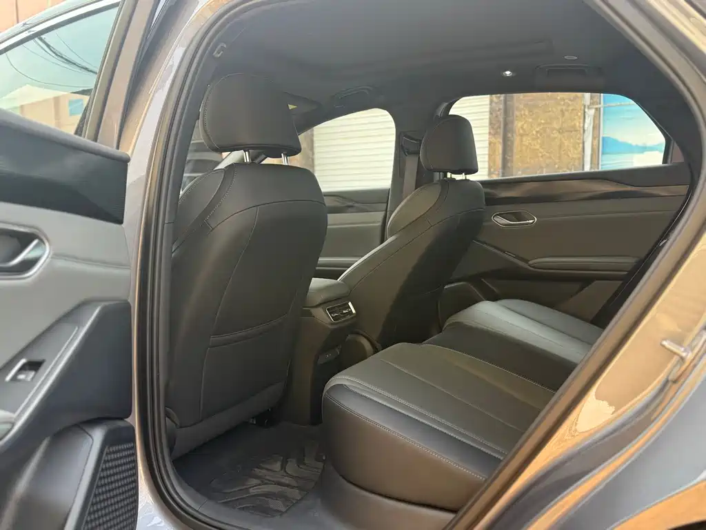 Qin L 2025 EV 470KM leading model купить на сайте DeffCars