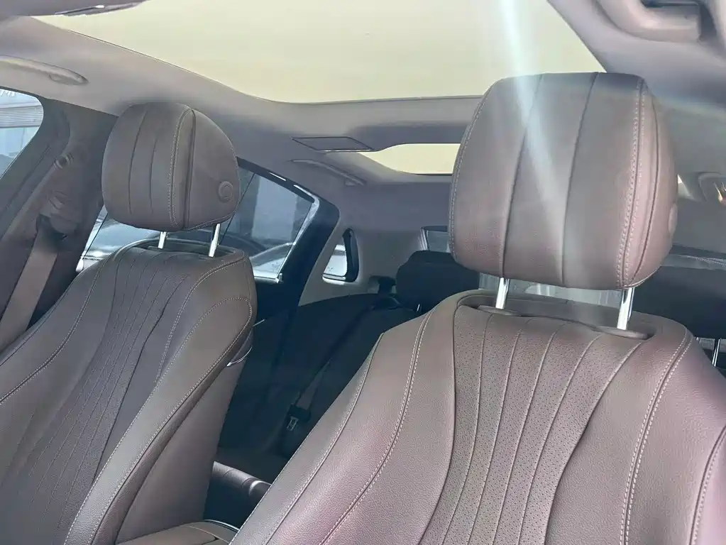 Mercedes-Benz E-Class 2022 E 300 L Luxury Model купить на сайте DeffCars