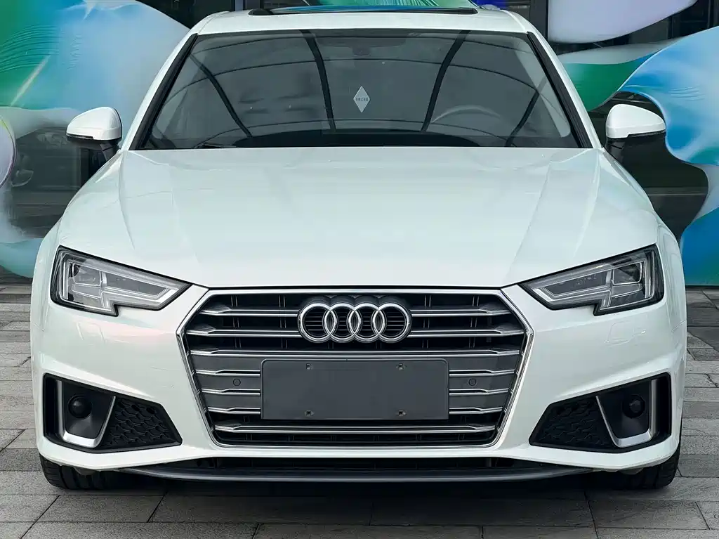 Audi A4L 2019 40 TFSI Fashion Type National V купить на сайте DeffCars