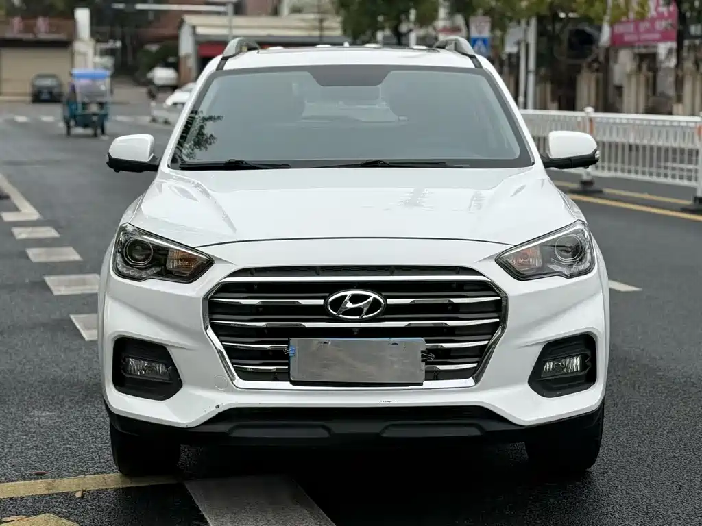 Beijing Hyundai ix35 2019 2.0L automatic two-wheel drive Zhiyong·Enjoy Edition National VI купить на сайте DeffCars