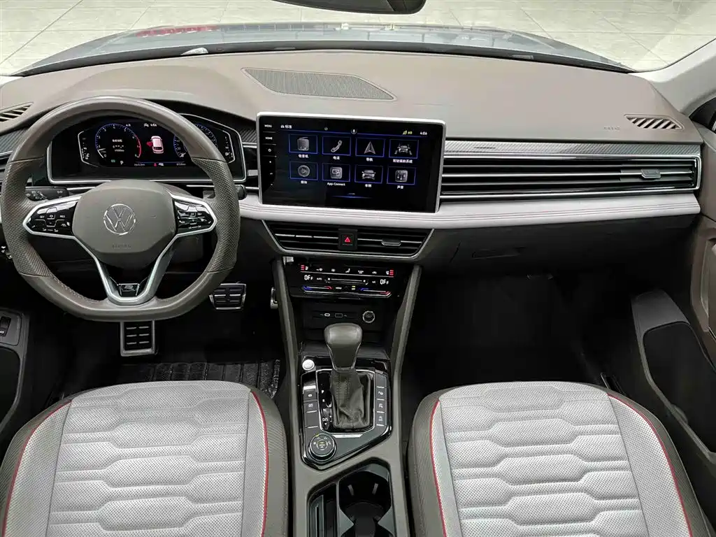 Tiguan L 2022 380TSI automatic four-wheel drive R-Line flagship version 7 seats купить на сайте DeffCars