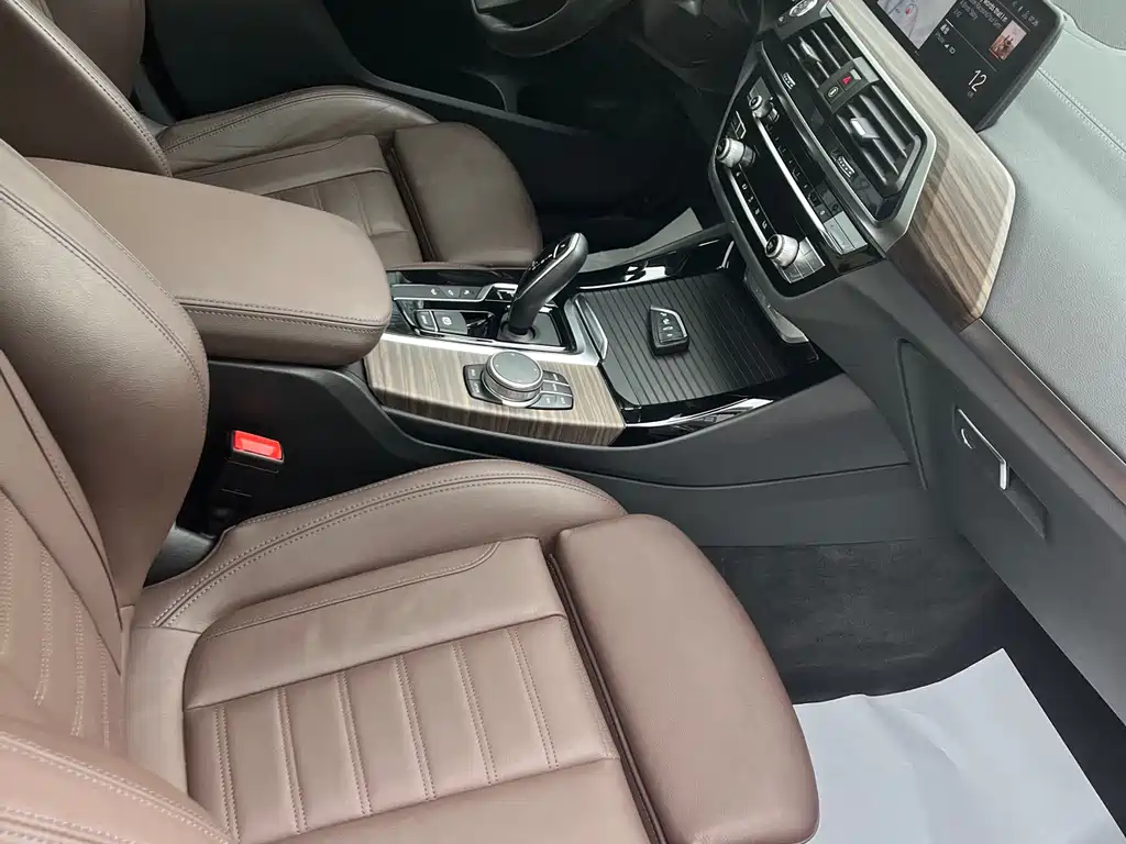 BMW X3 2020 xDrive28i Luxury Package купить на сайте DeffCars