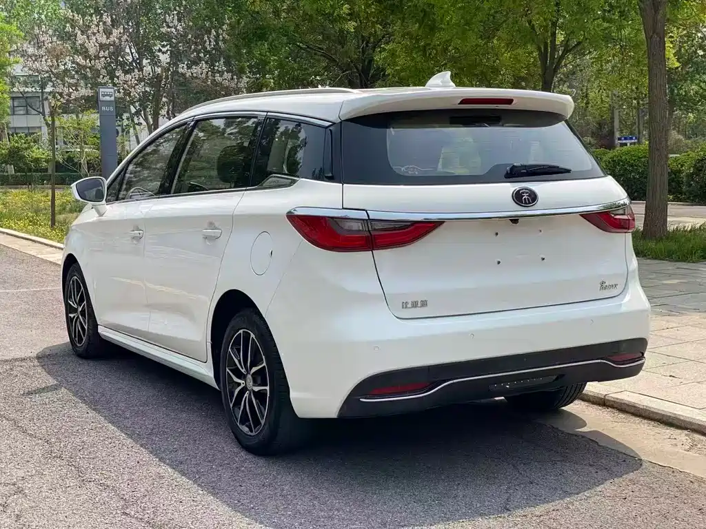 Song MAX 2017 1.5T automatic smart connection elite 7 seats купить на сайте DeffCars