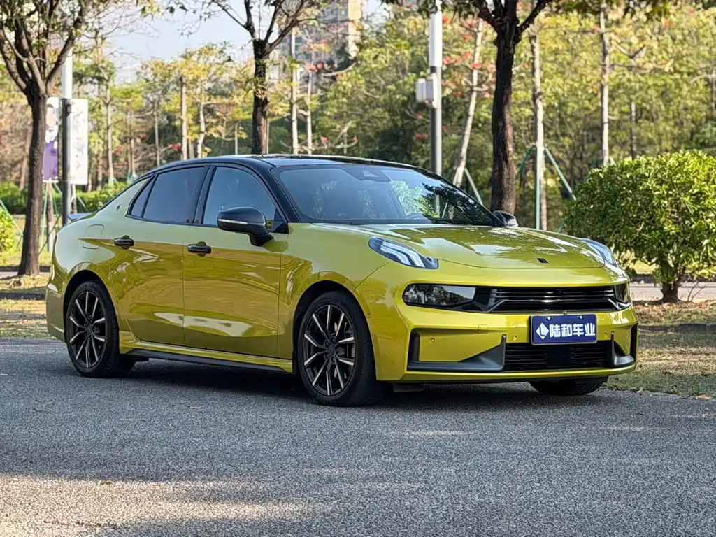 Lynk & Co 03 2019 03+ 2.0TD Automatic Wind Control Edition купить на сайте DeffCars