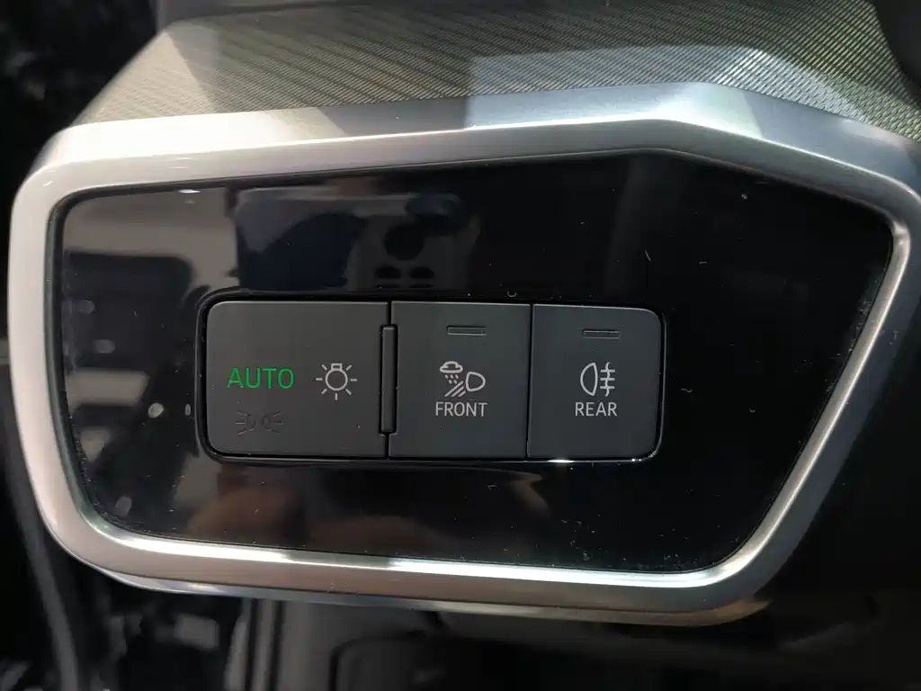 Audi A6L 2021 45 TFSI Premium Elegant Model купить на сайте DeffCars