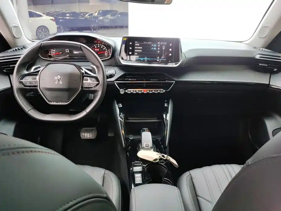 Peugeot 2008 2022 230THP THE ONE купить на сайте DeffCars
