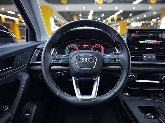 Audi Q5L 2022 facelift 40T luxury and elegant model купить на сайте DeffCars