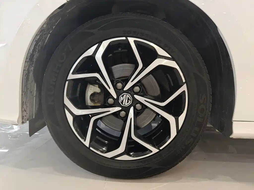 MG5 2022 180DVVT CVT Youth Deluxe Edition купить на сайте DeffCars