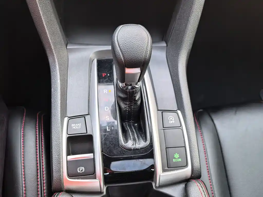 Civic 2016 220TURBO CVT Deluxe Edition купить на сайте DeffCars