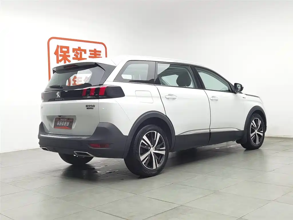Peugeot 5008 2017 350THP 7-seater Elite Edition купить на сайте DeffCars