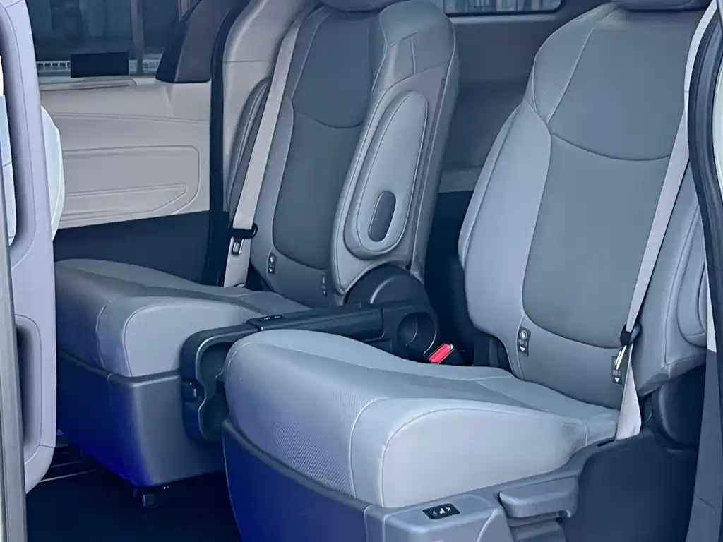 Grevia 2023 2.5L Hybrid Premium PLUS Edition купить на сайте DeffCars